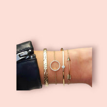 Load image into Gallery viewer, 4 Piece Arrow and Rhinestone Gold Bracelet Set
