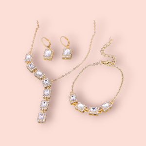 Diamond Rhinestone Set: Necklace, Bracelet, and Erring