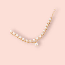 Load image into Gallery viewer, Classic Pearl Bracelet
