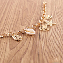 Load image into Gallery viewer, Seashell Charm Bracelet
